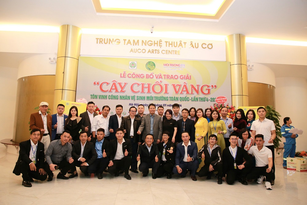 mot-so-hinh-anh-noi-bat-tai-le-trao-giai-cay-choi-vang-lan-thu-4-2023